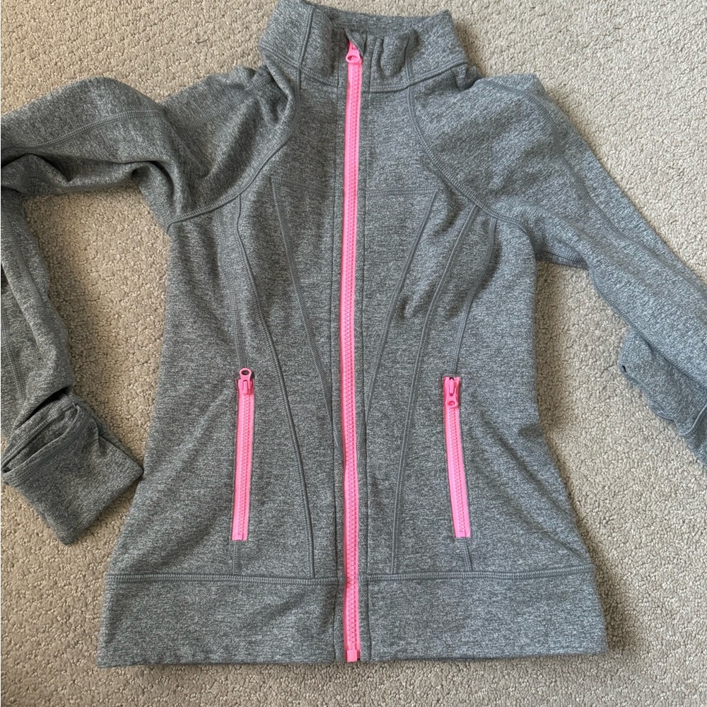 Iviva activewear jacket